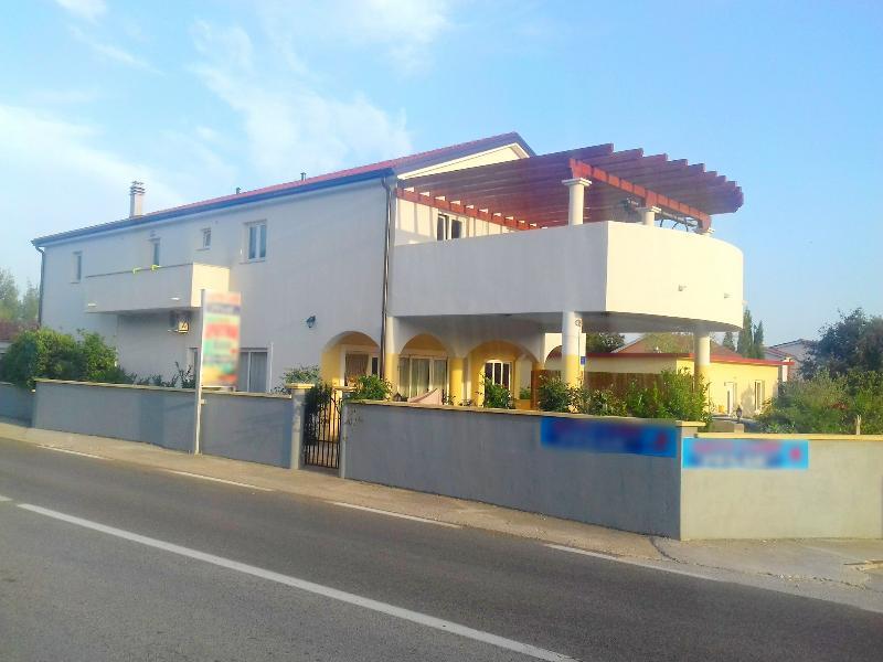 Apartments Bucic Задар Экстерьер фото